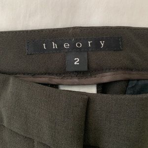 Theory brown pant with stretch fit